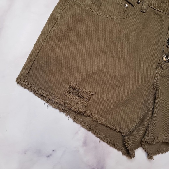 A LOVES A distressed fringe shorts 27 - Picture 2 of 9